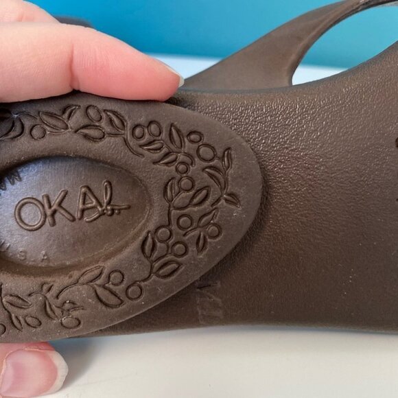 OKAB Eco-Friendly Flip Flops Made in USA Womens Sandals Size 8.5-9.5 Red Dots - Picture 7 of 8